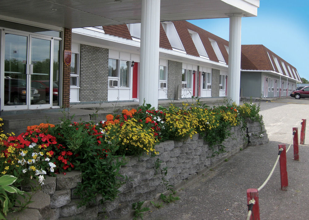 Hotel Matagami Zewnętrze zdjęcie